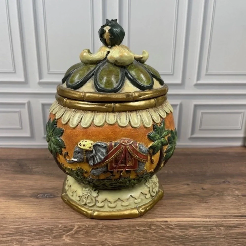Hand Painted Decorative Two Piece Jar Keepsake‎ Urn Container Elephant Safari